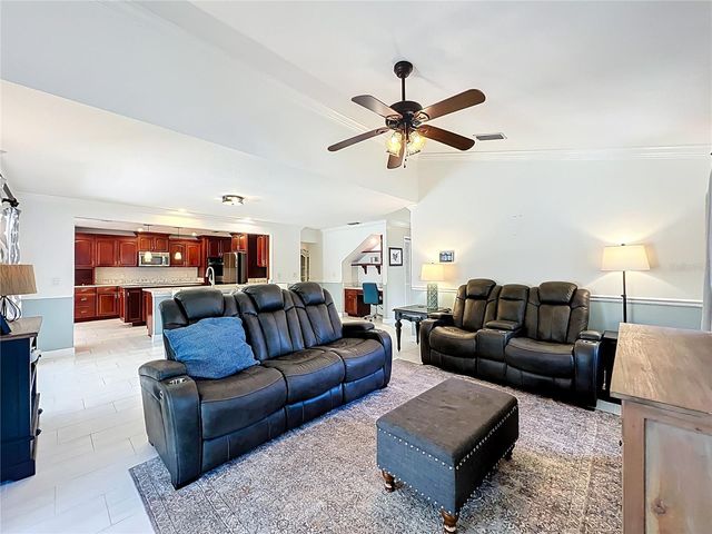 839 S DEERWOOD AVENUE, Orlando, FL 32825