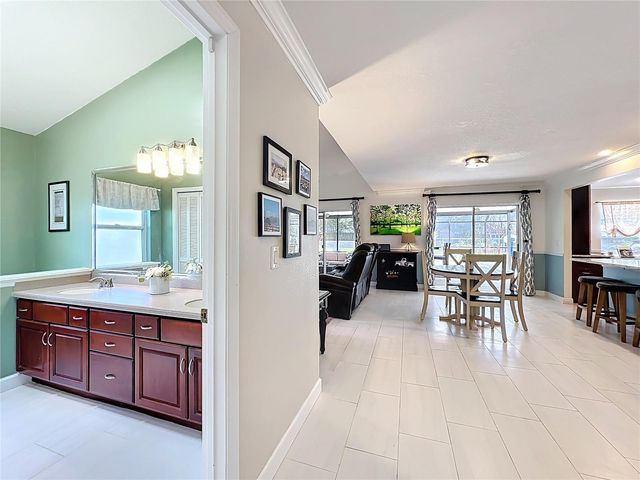 839 S DEERWOOD AVENUE, Orlando, FL 32825