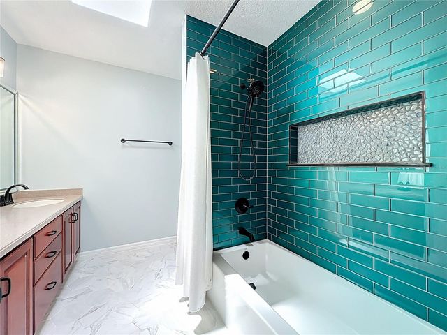 839 S DEERWOOD AVENUE, Orlando, FL 32825