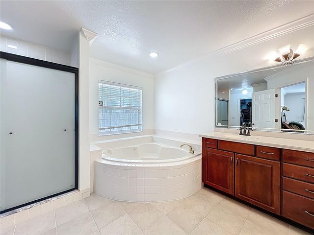 839 S DEERWOOD AVENUE, Orlando, FL 32825