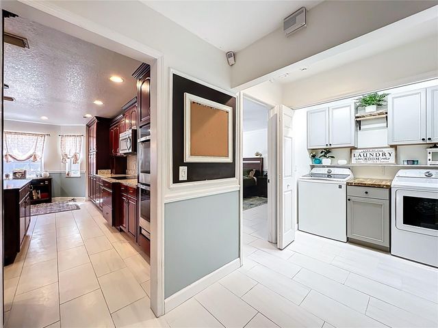 839 S DEERWOOD AVENUE, Orlando, FL 32825