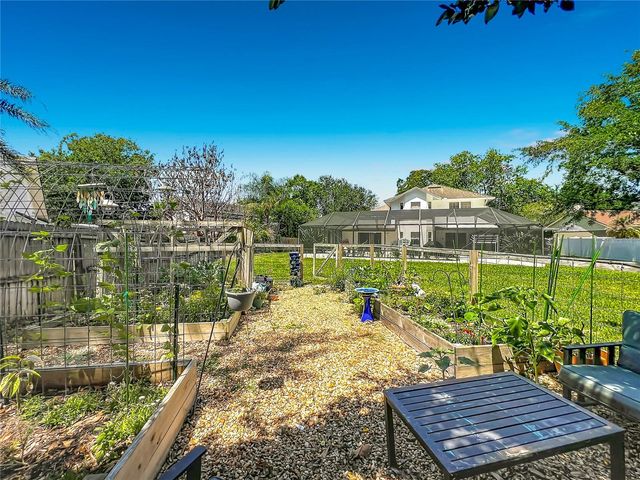 839 S DEERWOOD AVENUE, Orlando, FL 32825