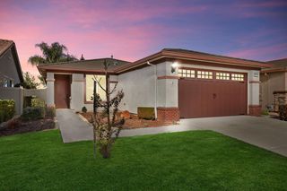 1995 Shady Oak St, Manteca, CA 95336