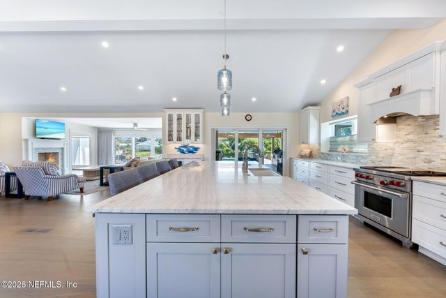 521 RUTILE Drive, Ponte Vedra Beach, FL 32082