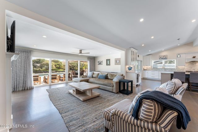 521 RUTILE Drive, Ponte Vedra Beach, FL 32082