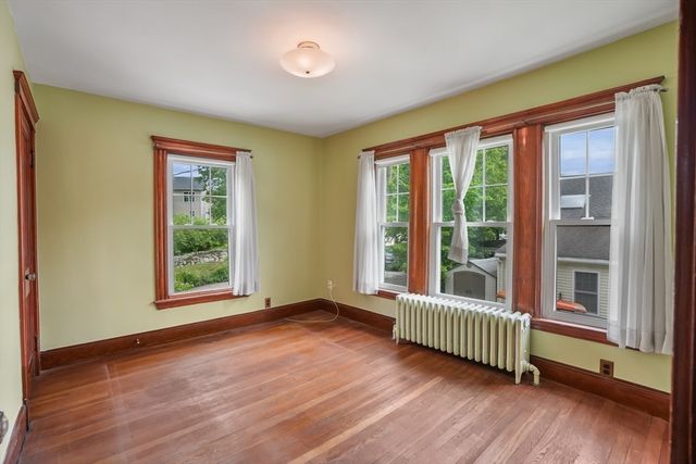 12 Bungalow Rd, Boston, MA 02132