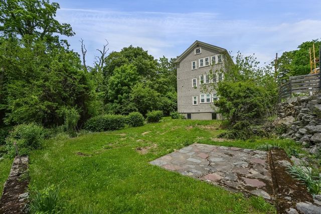 12 Bungalow Rd, Boston, MA 02132