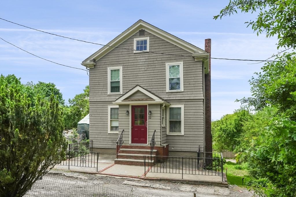 12 Bungalow Rd, Boston, MA 02132