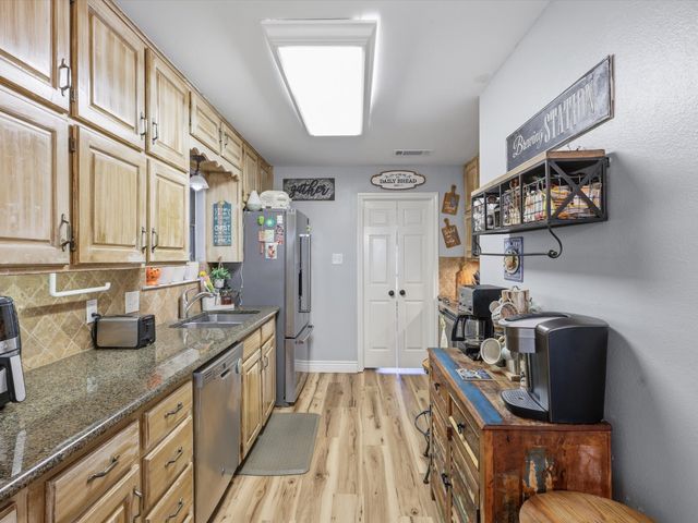 8833 Arbor Crest Court, Fort Worth, TX 76179