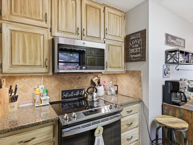 8833 Arbor Crest Court, Fort Worth, TX 76179