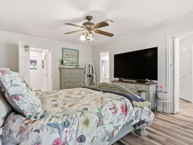 8833 Arbor Crest Court, Fort Worth, TX 76179