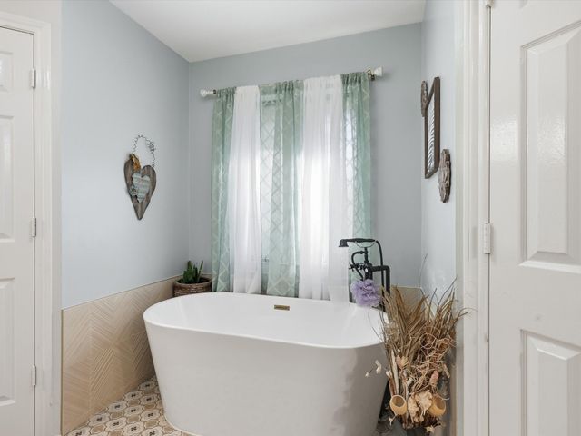 8833 Arbor Crest Court, Fort Worth, TX 76179