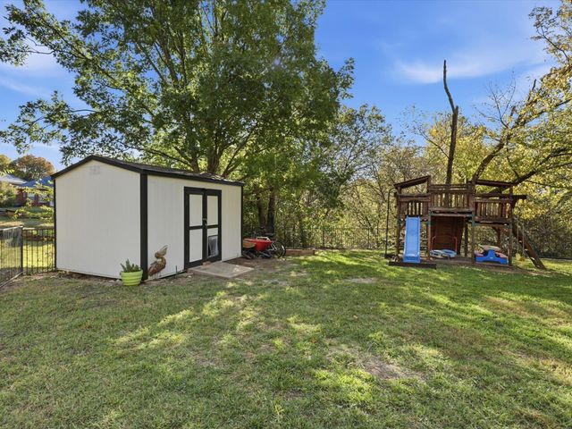 8833 Arbor Crest Court, Fort Worth, TX 76179