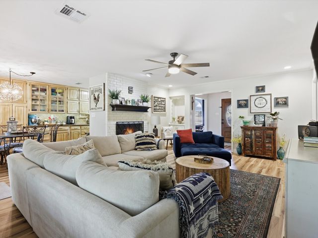 8833 Arbor Crest Court, Fort Worth, TX 76179