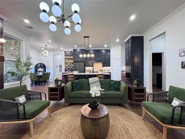16100 Catalonia Place, Oklahoma City, OK 73170