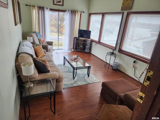 148 PEARL Street, Elizabethtown, IL 62931