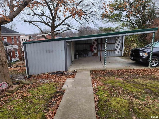 148 PEARL Street, Elizabethtown, IL 62931