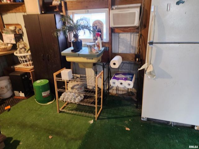 148 PEARL Street, Elizabethtown, IL 62931