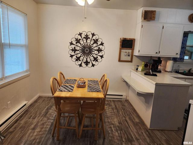 148 PEARL Street, Elizabethtown, IL 62931