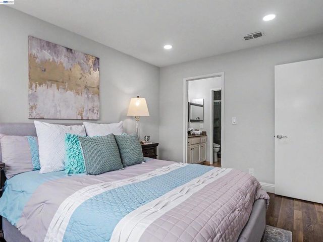 3689 Turner Ct, Fremont, CA 94536