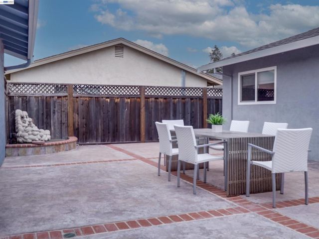3689 Turner Ct, Fremont, CA 94536