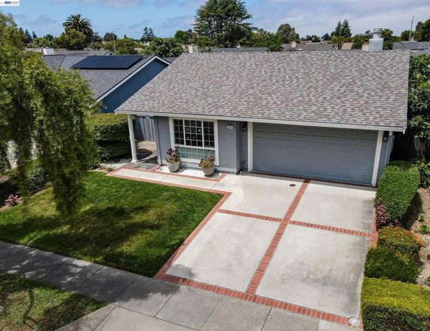 3689 Turner Ct, Fremont, CA 94536