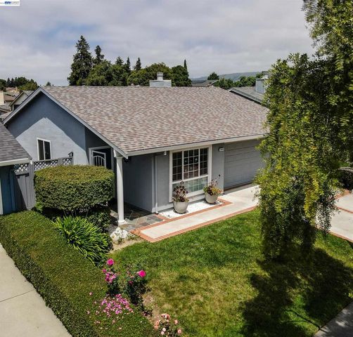 3689 Turner Ct, Fremont, CA 94536