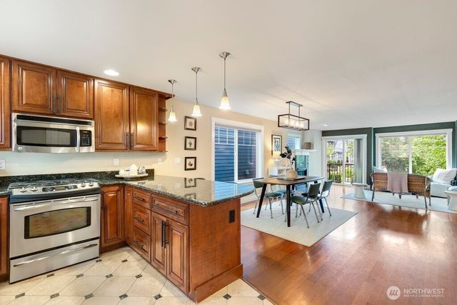 1137 26th Avenue, Seattle, WA 98122
