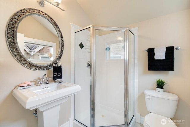 1137 26th Avenue, Seattle, WA 98122