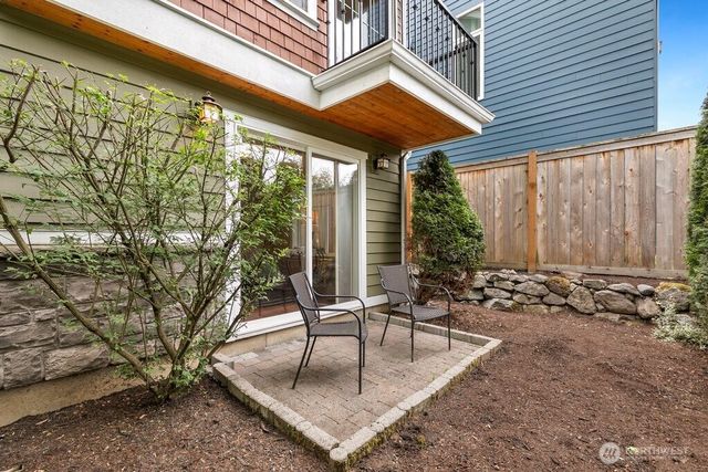 1137 26th Avenue, Seattle, WA 98122