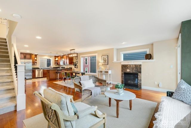 1137 26th Avenue, Seattle, WA 98122