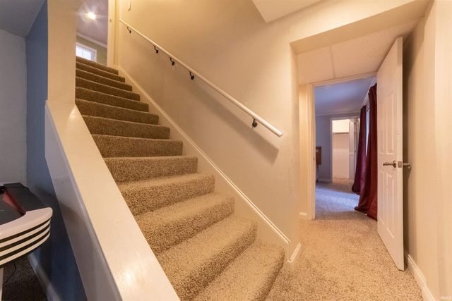 117 Springhaven Drive, Evansville, IN 47710