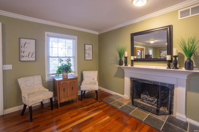 117 Springhaven Drive, Evansville, IN 47710