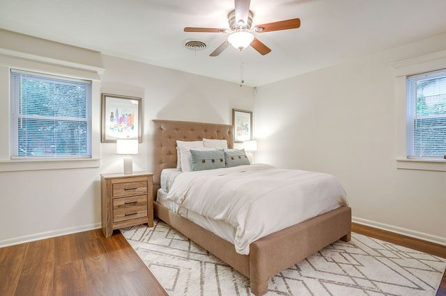 5248 Greene Avenue, Fort Worth, TX 76133