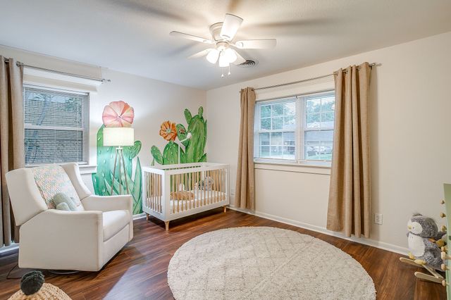 5248 Greene Avenue, Fort Worth, TX 76133