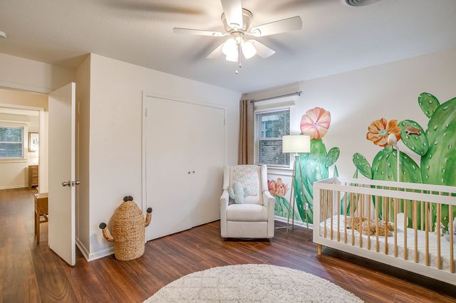 5248 Greene Avenue, Fort Worth, TX 76133