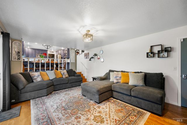 1310 S Cotterell Way, Boise, ID 83709