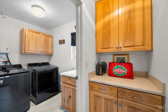 1310 S Cotterell Way, Boise, ID 83709