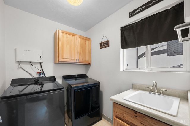 1310 S Cotterell Way, Boise, ID 83709