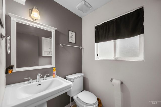 1310 S Cotterell Way, Boise, ID 83709