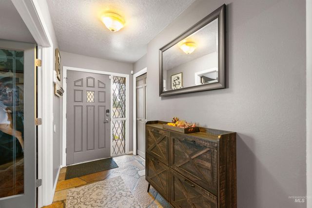 1310 S Cotterell Way, Boise, ID 83709