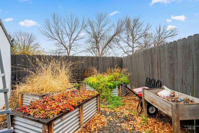 1310 S Cotterell Way, Boise, ID 83709