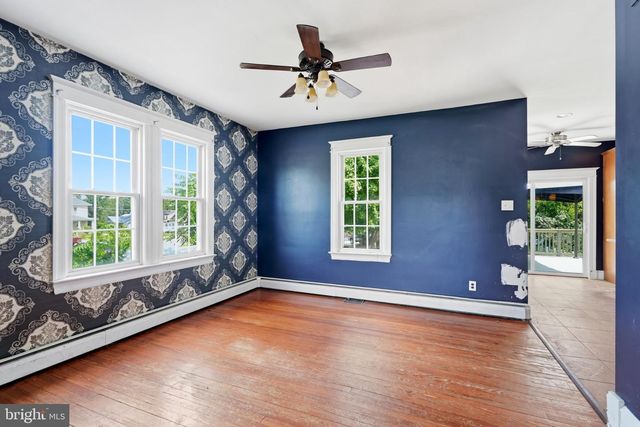 19 MT VERNON AVE, Pitman, NJ 08071