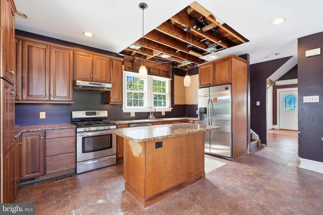 19 MT VERNON AVE, Pitman, NJ 08071