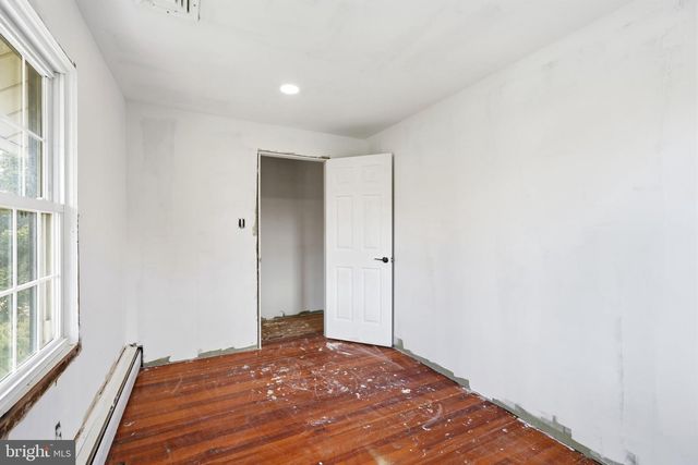 19 MT VERNON AVE, Pitman, NJ 08071