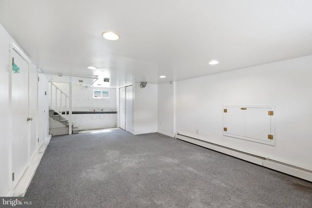19 MT VERNON AVE, Pitman, NJ 08071