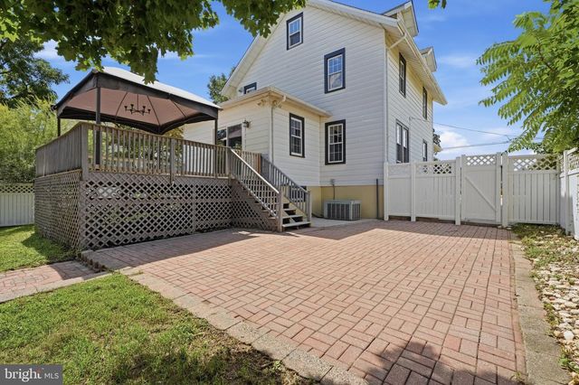 19 MT VERNON AVE, Pitman, NJ 08071