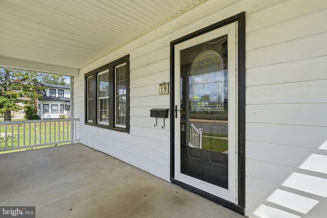 19 MT VERNON AVE, Pitman, NJ 08071