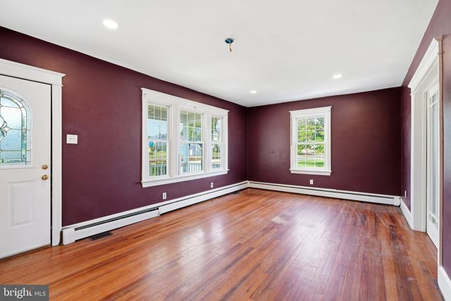 19 MT VERNON AVE, Pitman, NJ 08071