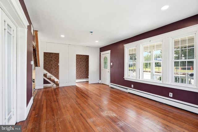 19 MT VERNON AVE, Pitman, NJ 08071